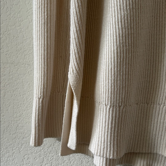Athleta Hanover Wool blend V-Neck Sweater Ivory size S - Picture 5 of 8